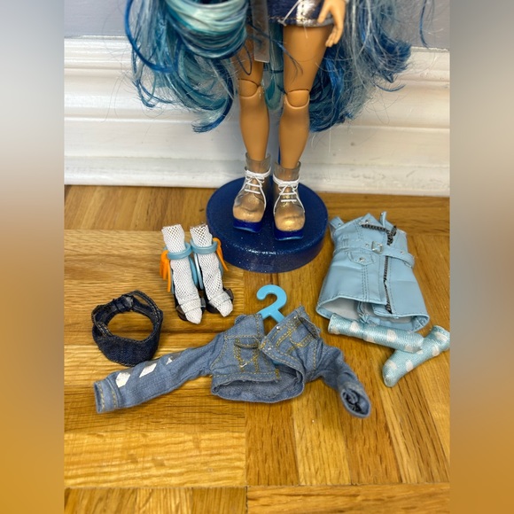 Rainbow high Skyler Bradshaw original - Picture 2 of 2